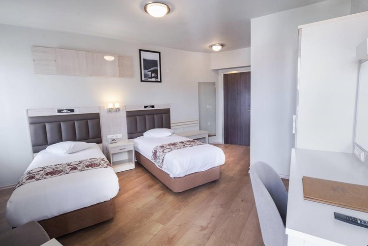 İki Ayrı Yataklı Oda