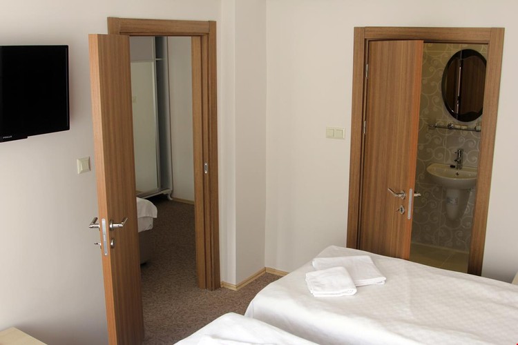 Aile Odası (Balkonlu)