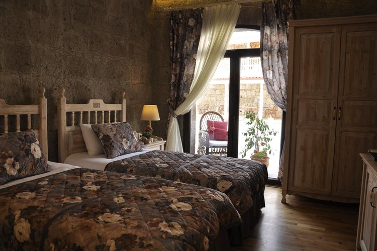 Iki Ayrı Yataklı Oda