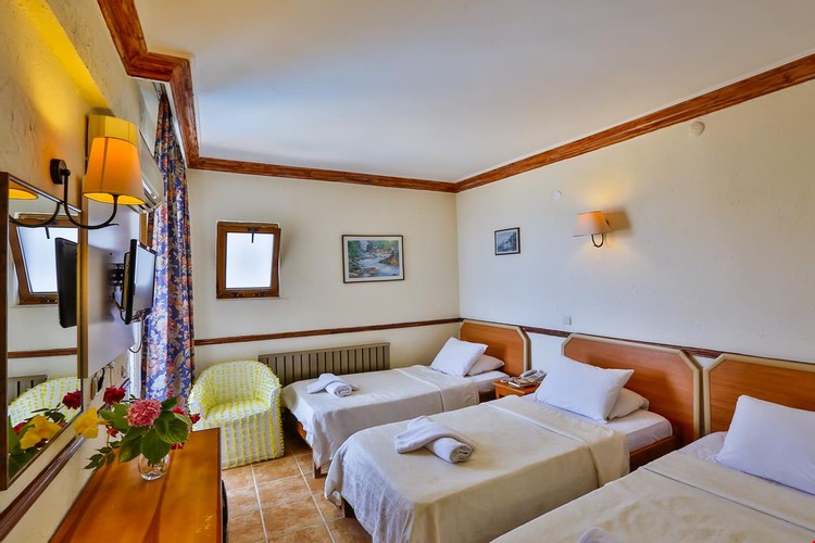 Standard Room, Sea View (3 Person)