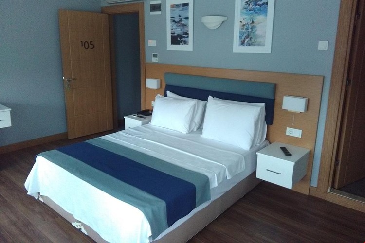 Çatı Teras Katı Oda