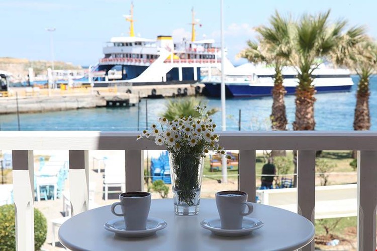 Deluxe Oda, Deniz Manzaralı (Balkonlu)