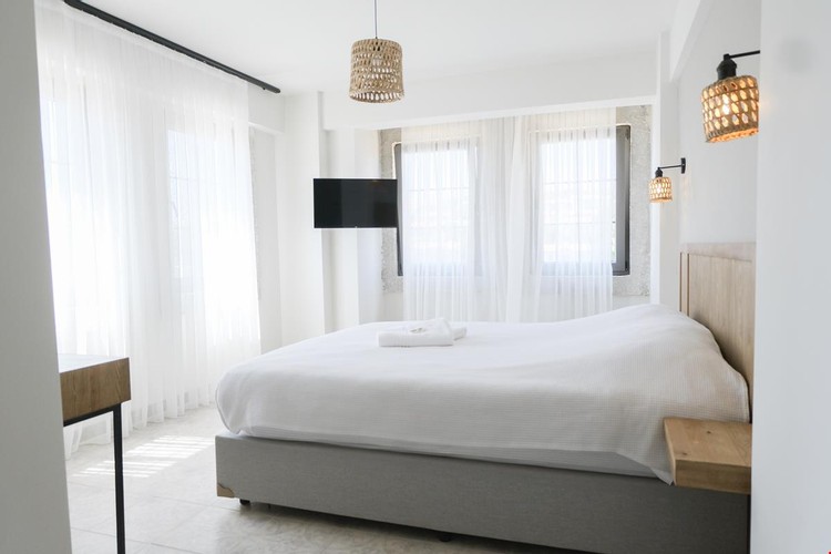 Garden Floor Room, Sea View