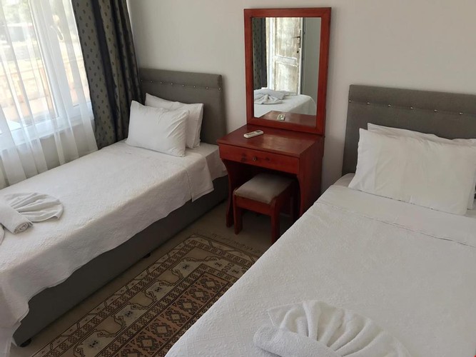 Standard Room (3 Person)