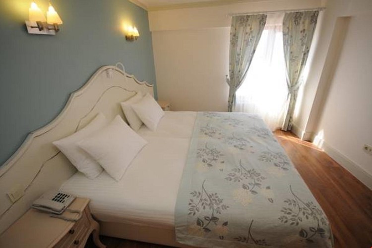 Standart Oda, Şehir Manzaralı