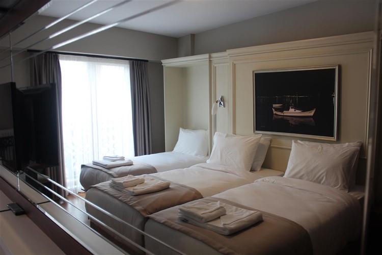 Aile Superior Odası