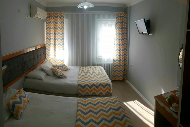 Standart Oda (3 Kişilik, Balkonlu)