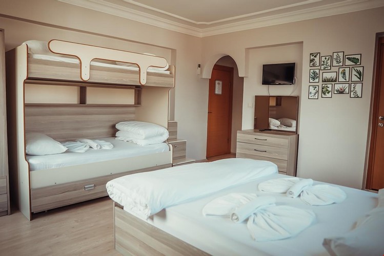 Aile Odası, Boğaz Manzaralı