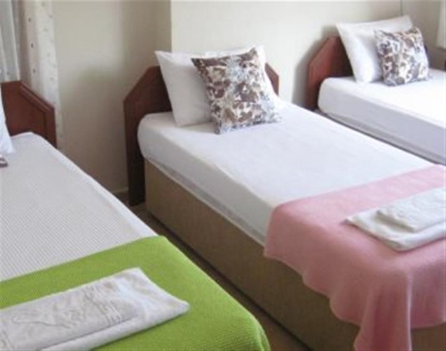 İki Ayrı Yataklı Oda