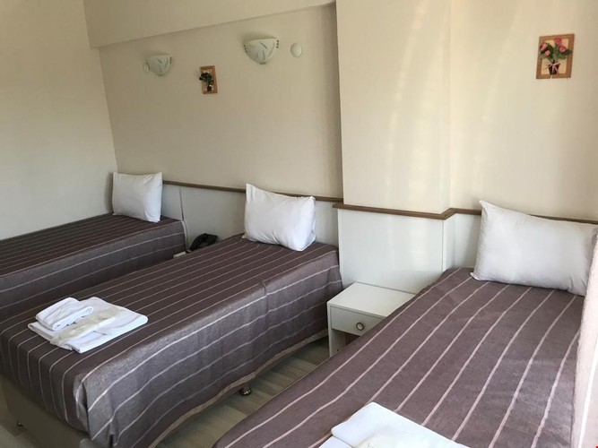 Standard Room (3 Person)