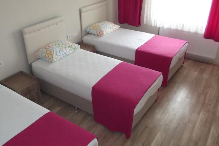 Standard Room (3 Person)