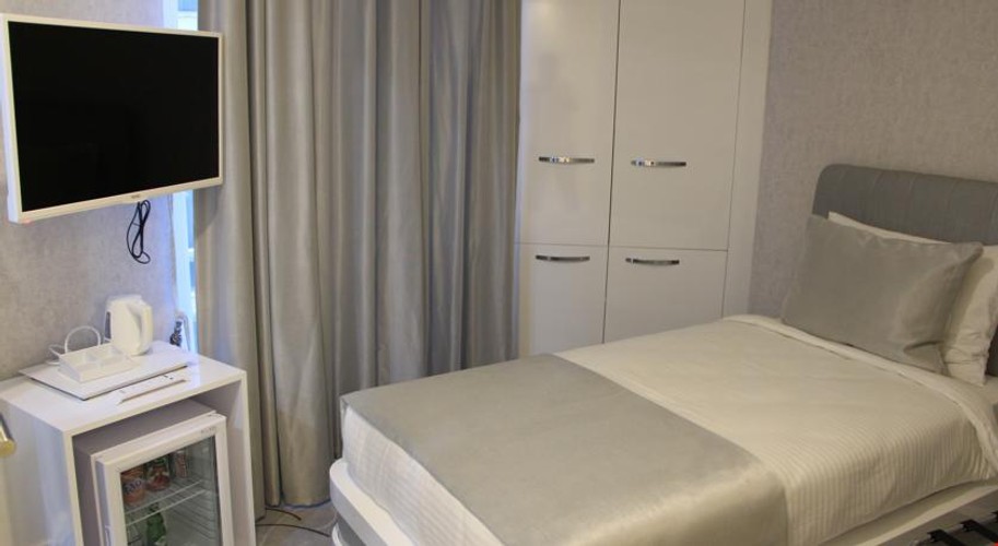 Economy Room (1 Person)