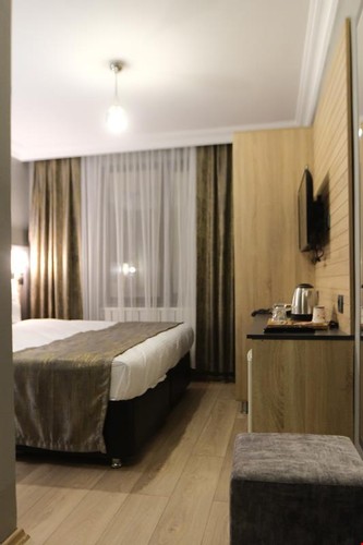 Standard Room (3 Person)