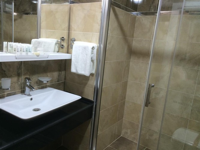 Standard Room (1 Person)