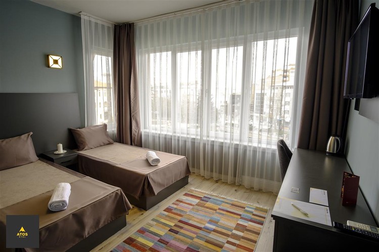 Superior Oda, Şehir Manzaralı