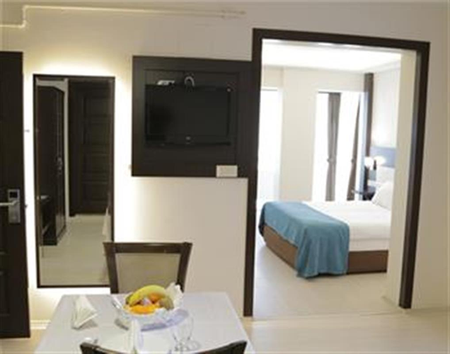Suite Room