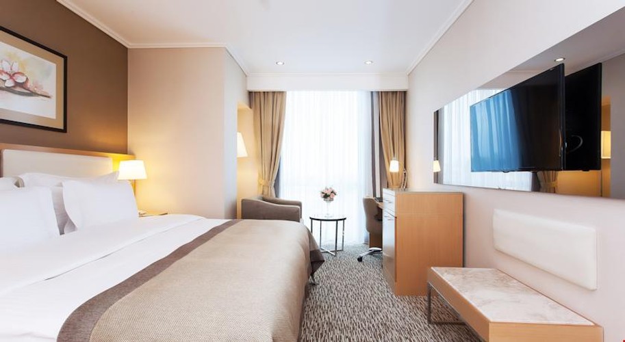 Suit Oda, Şehir Manzaralı