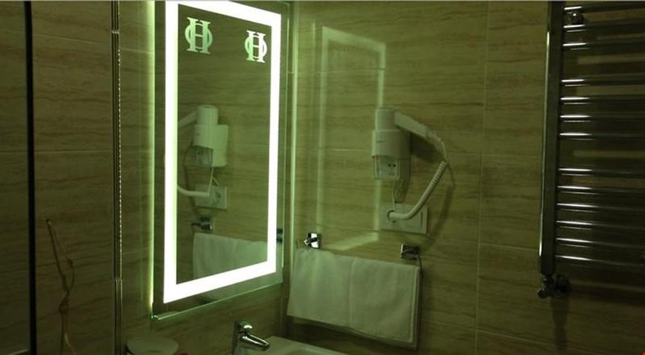 Standard Room (1 Person)