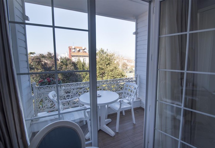 Deluxe Oda (Balkonlu)