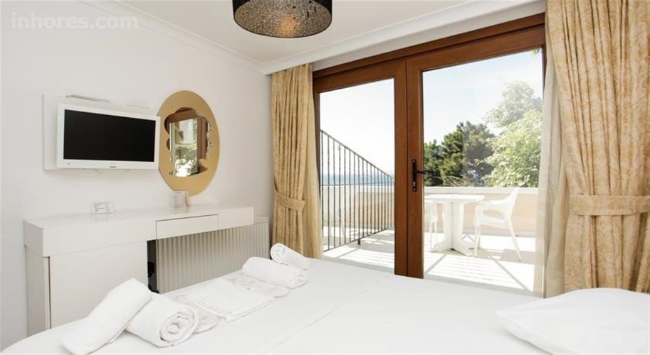 Teras Oda (Teraslı)