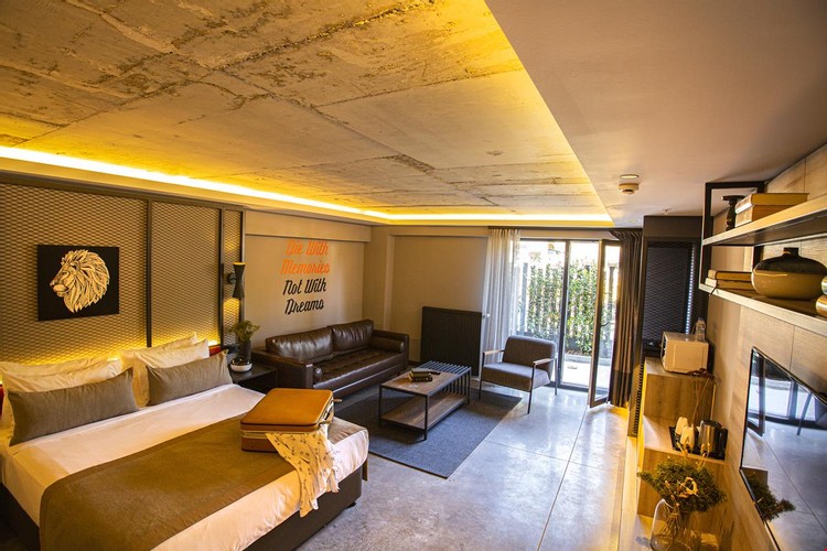 Suite Room, Garden View (Jacuzzi)