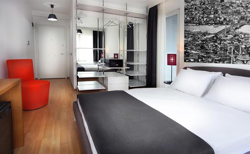 Standard Room (Balcony)