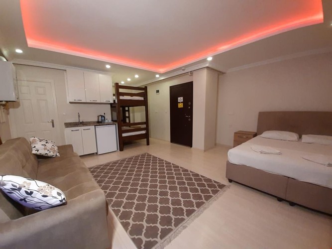 Aile Odası (Balkonlu)