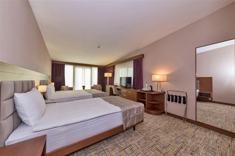 Aile Odası (Balkonlu)