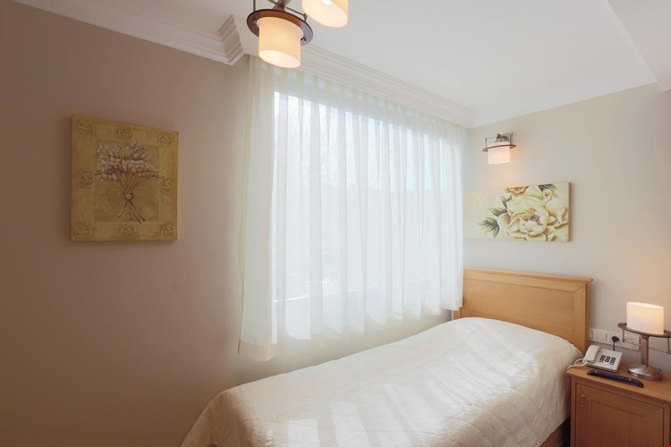 Standard Room (1 Person)