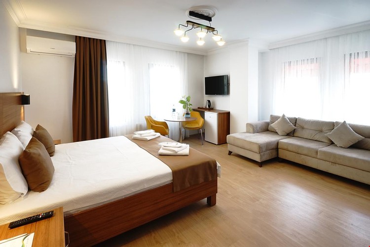 Deluxe Oda (3 Kişilik)