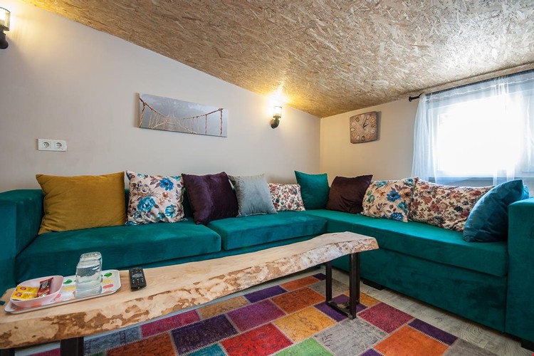 Çatı Teras Katı Oda