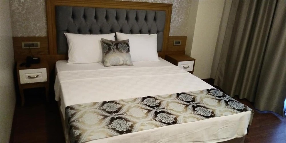 Standard Room (1 Person)