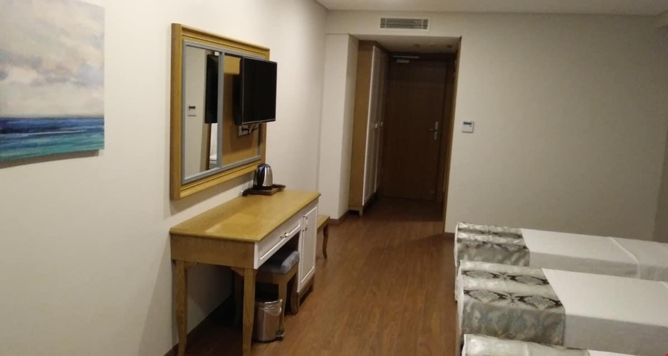 Family Room (5 Person)