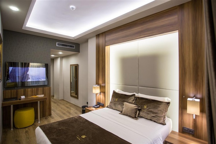 Aile Deluxe Suit Odası