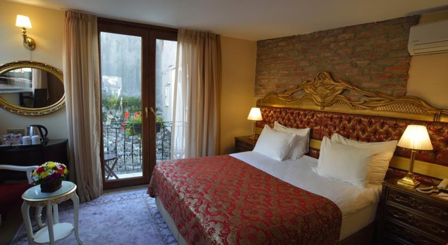 Superior Oda, Bahçe Manzaralı