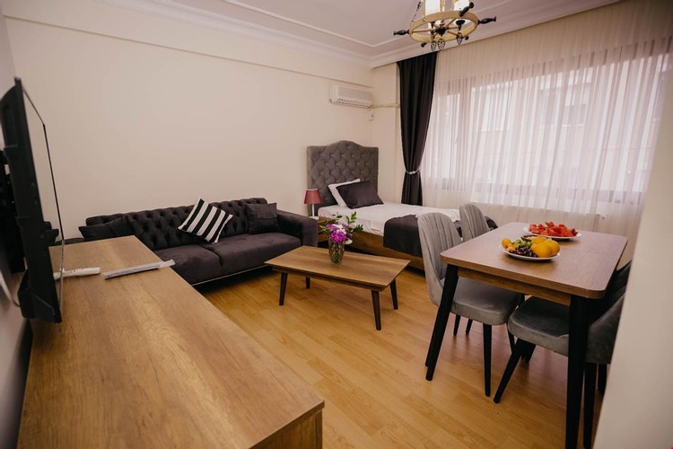 Aile Odası (Balkonlu)