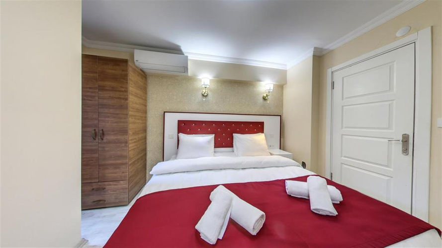 Superior Room, City View