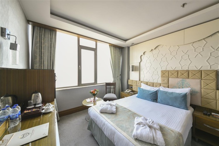 Superior Room, Bosphorus View