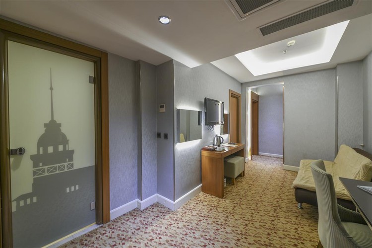 Aile Deluxe Suit Odası