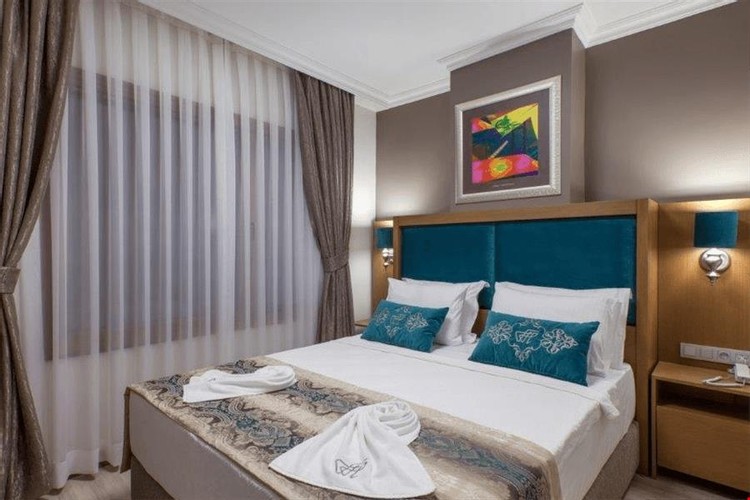 Deluxe Tek Kişilik Oda (1 Kişilik)