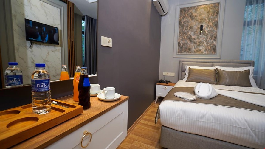 Deluxe Iki Ayrı Yataklı Oda