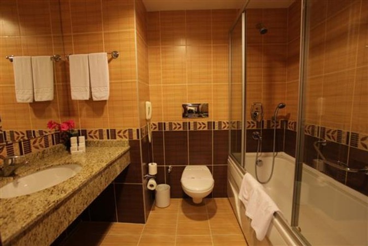 Standard Room (3 Person)