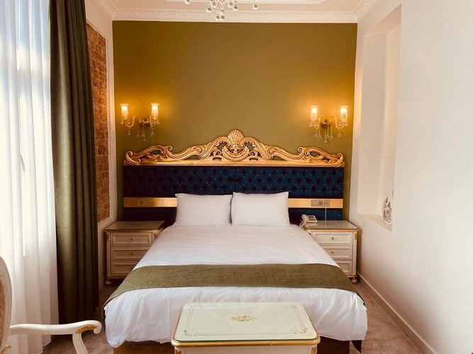 Superior Room (3 Person)