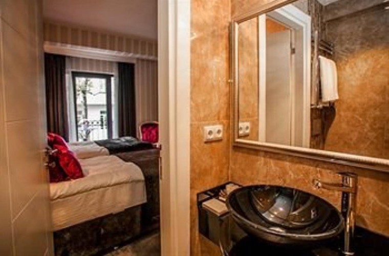 Suit Teras Oda (Teraslı)