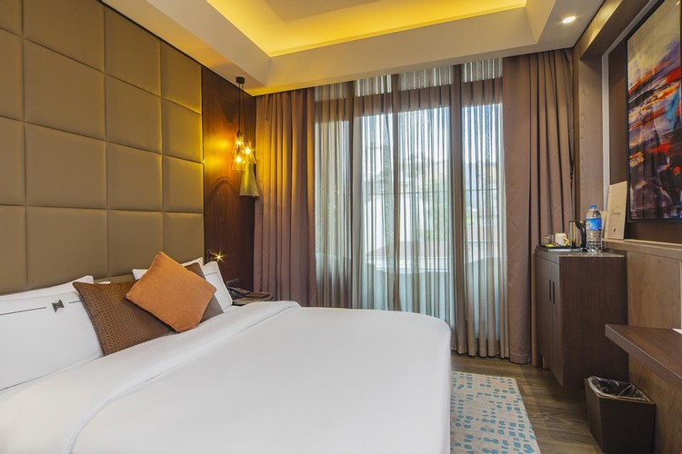 Deluxe Oda (Balkonlu)