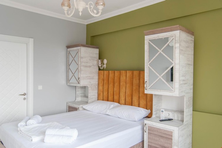 Standard Room (3 Person)