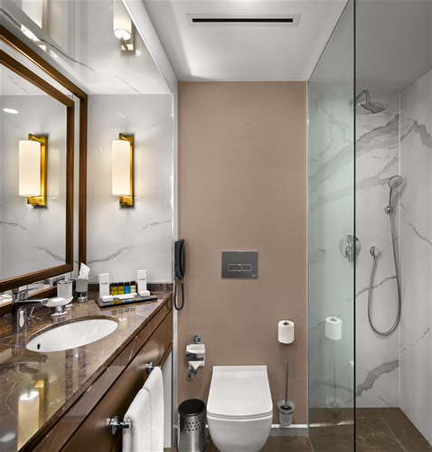 Family Room, Viewless