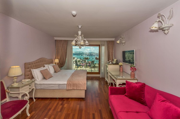 Panaromic Suite Room