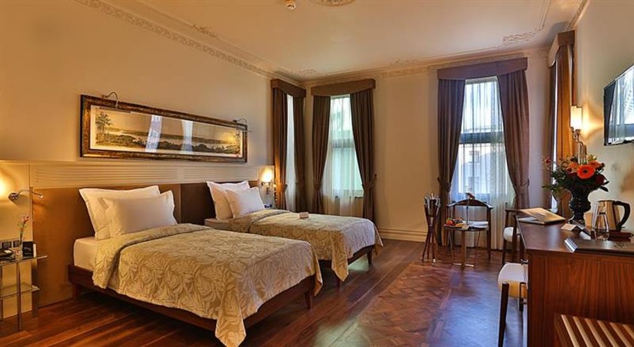 İki Ayrı Yataklı Oda