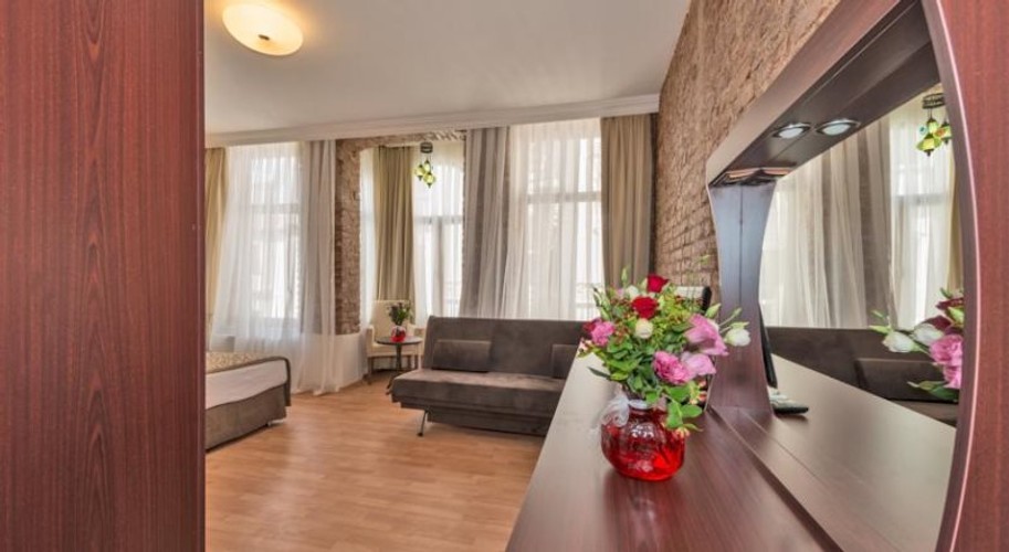 Teras Suit Oda (Teraslı)